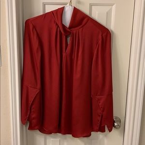 Vince Camuto red blouse with flutter sleeves
